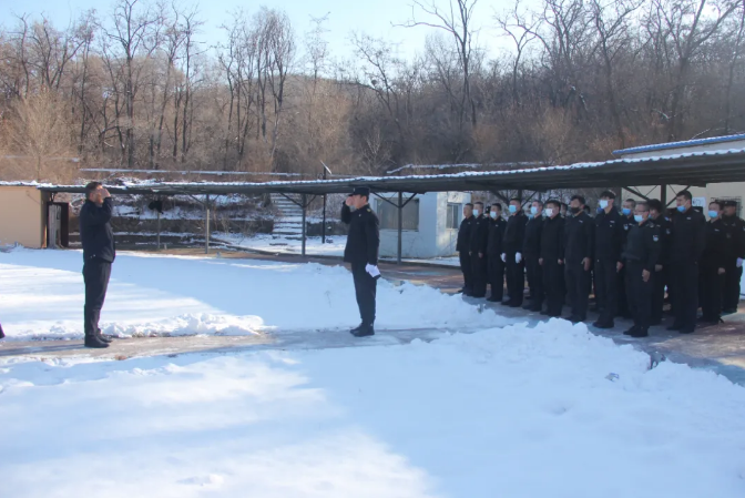 厲兵秣馬 嚴格組訓 順程押運公司開展年度實彈射擊訓練(圖2) 厲兵秣馬 嚴格組訓 順程押運公司開展年度實彈射擊訓練(圖2)