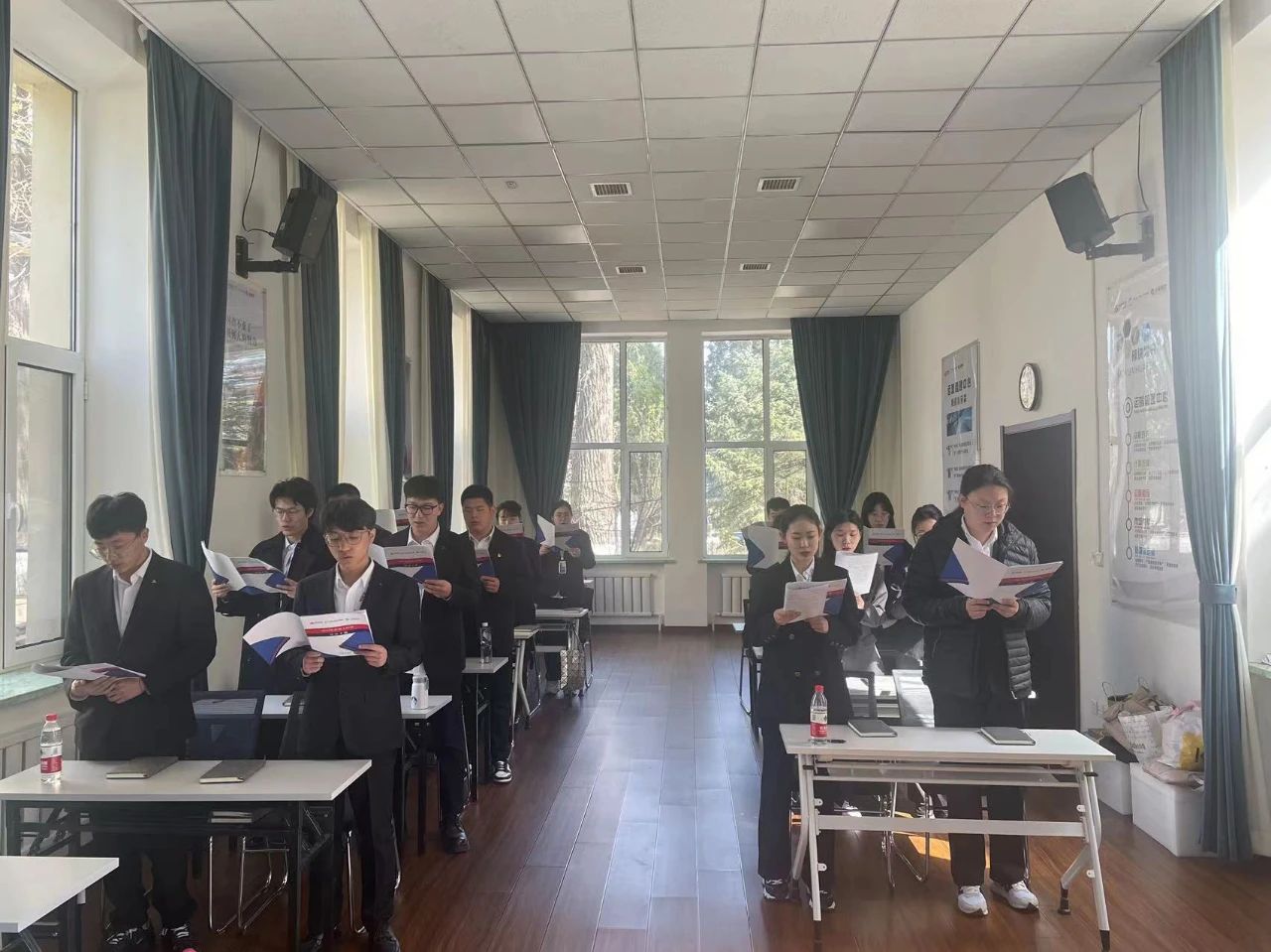 學習新知識，感悟新內(nèi)涵——鞍勤集團、溫泉集團、公服集團新生培訓迎來階段性成果